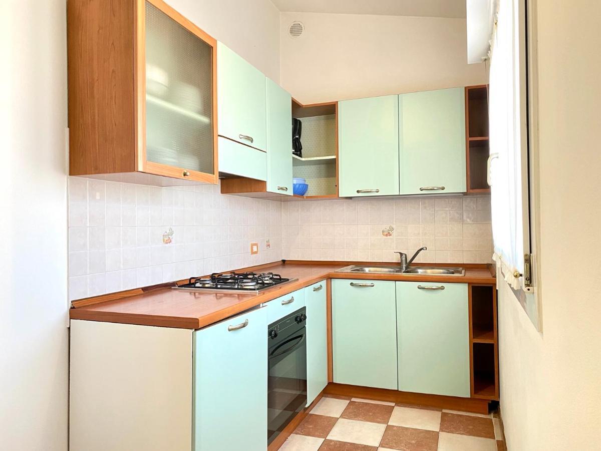 Appartamenti Adriana Carraro Immobiliare - Family Apartments Lido di Jesolo Exterior photo